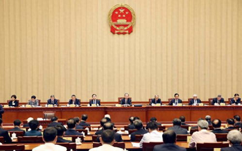 新聞8點(diǎn)見丨1萬億元特別國債發(fā)行 國內(nèi)成品油價(jià)格二連降 海璽會(huì)議服務(wù)